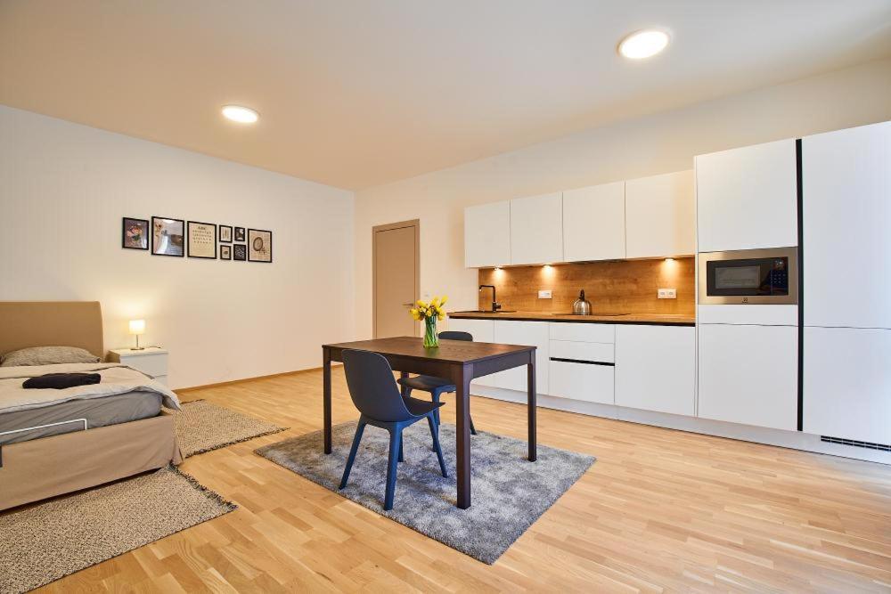 Dolcevita Apartments Гаррахов Екстер'єр фото