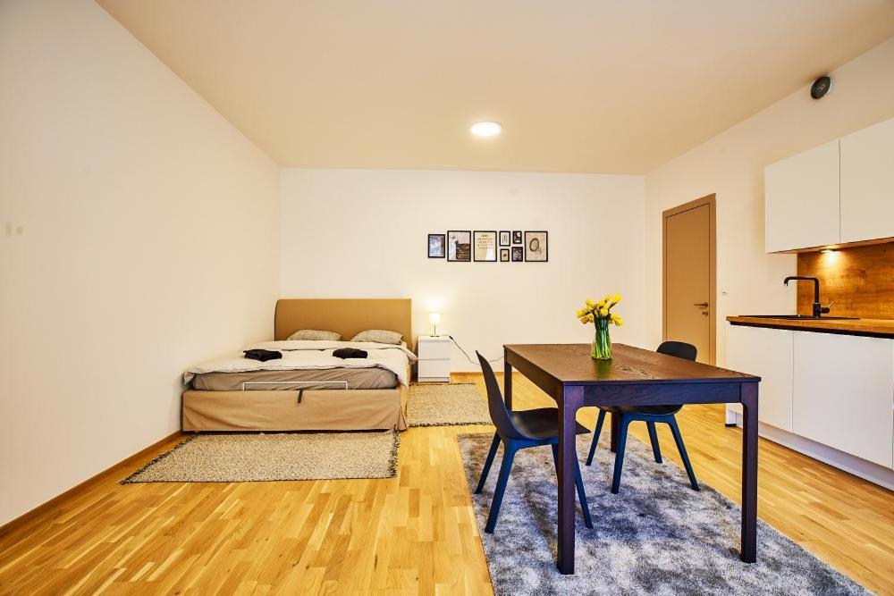 Dolcevita Apartments Гаррахов Екстер'єр фото
