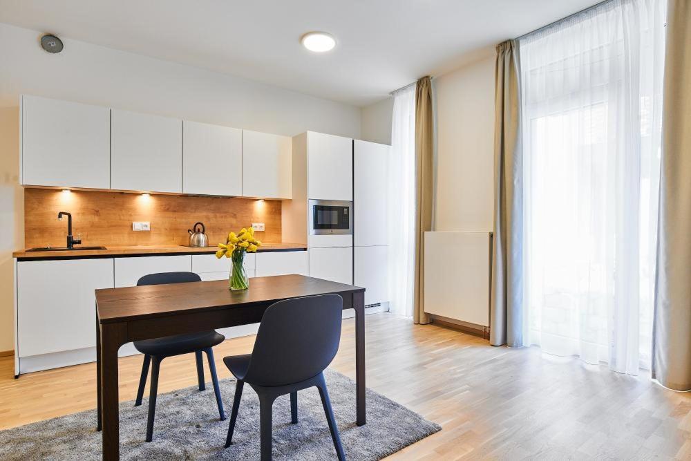 Dolcevita Apartments Гаррахов Екстер'єр фото
