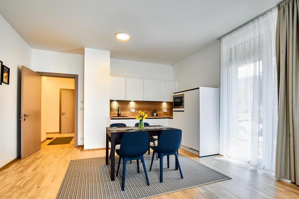Dolcevita Apartments Гаррахов Екстер'єр фото